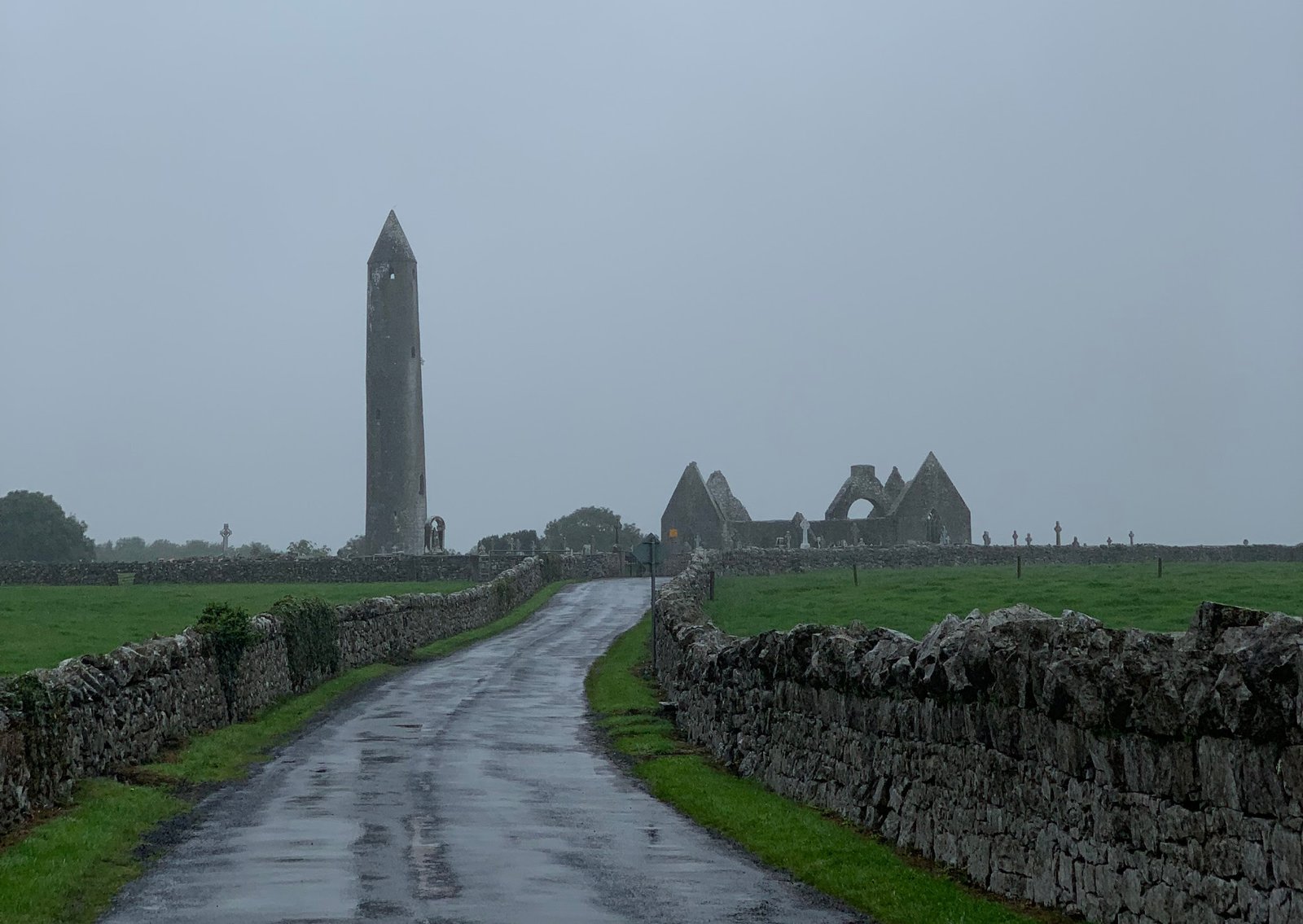 Kilmacduagh Abbey